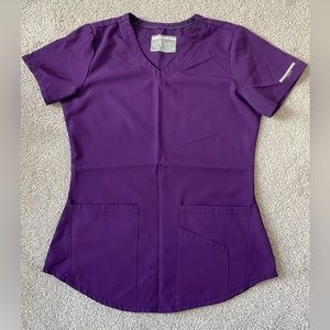 Skechers “Vitality” Scrub top